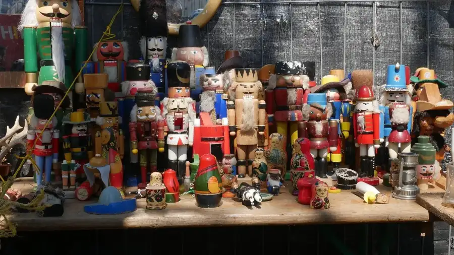 For High-End Collectibles