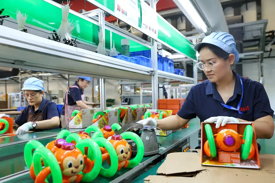Pros & Cons of US vs China Toy Manufacturing