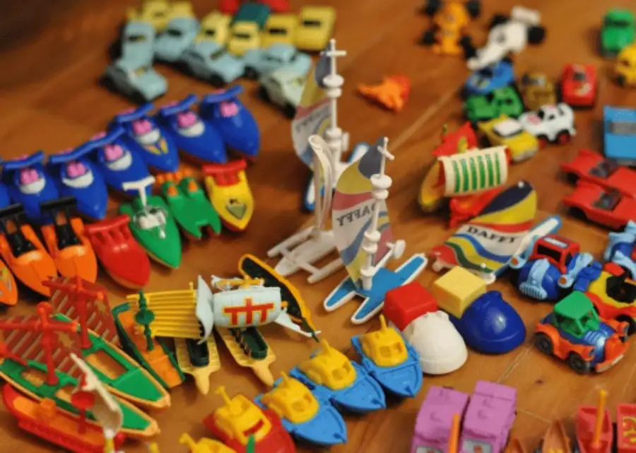 Best 10 Vinyl Toy Manufacturer UK Creating Collectible Magic