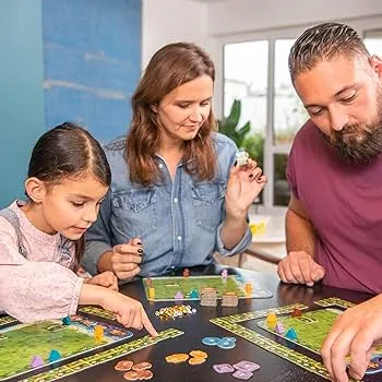 Custom board game manufactured by LeelineToys