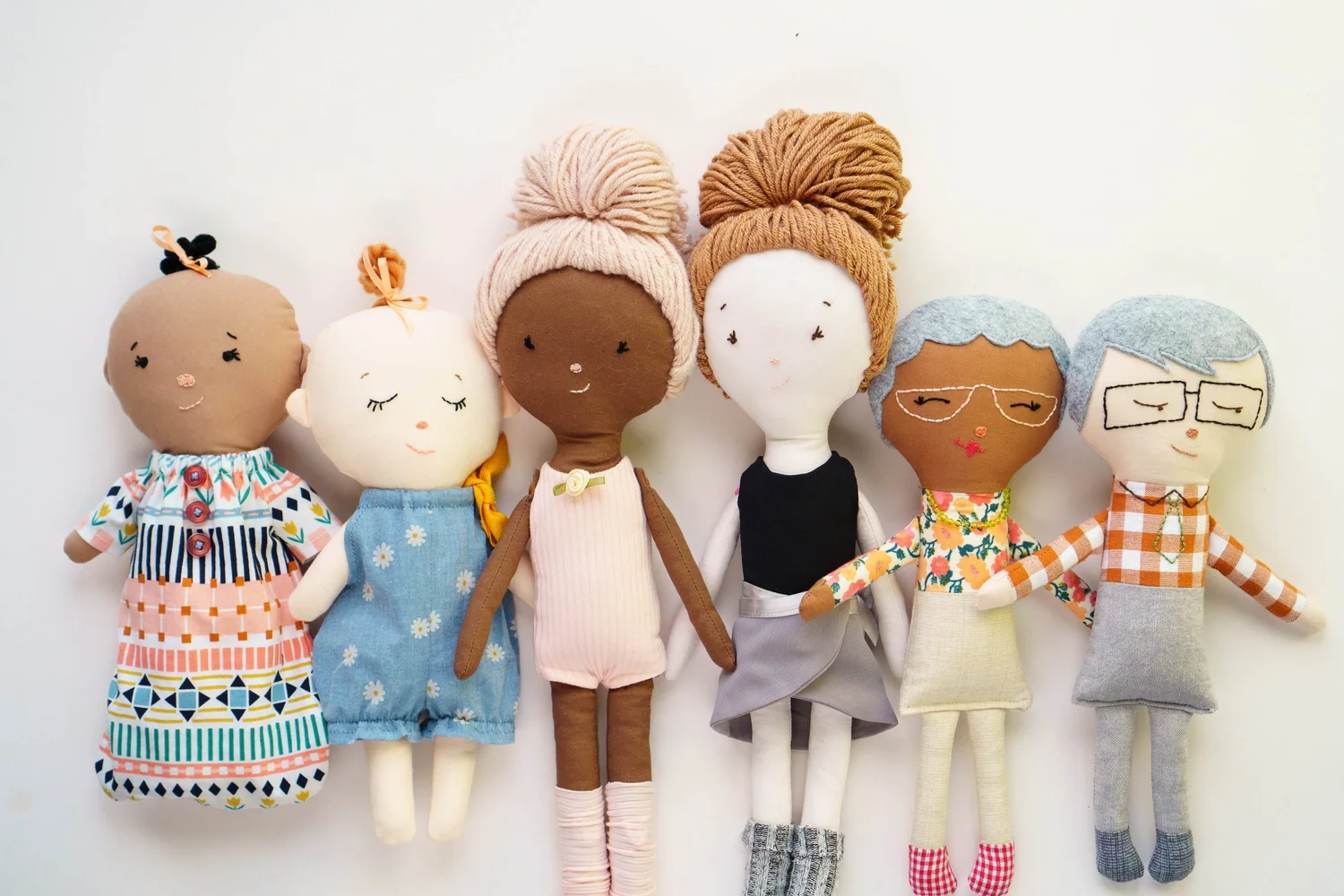 Beautiful custom doll — LeelineToys manufacturing quality