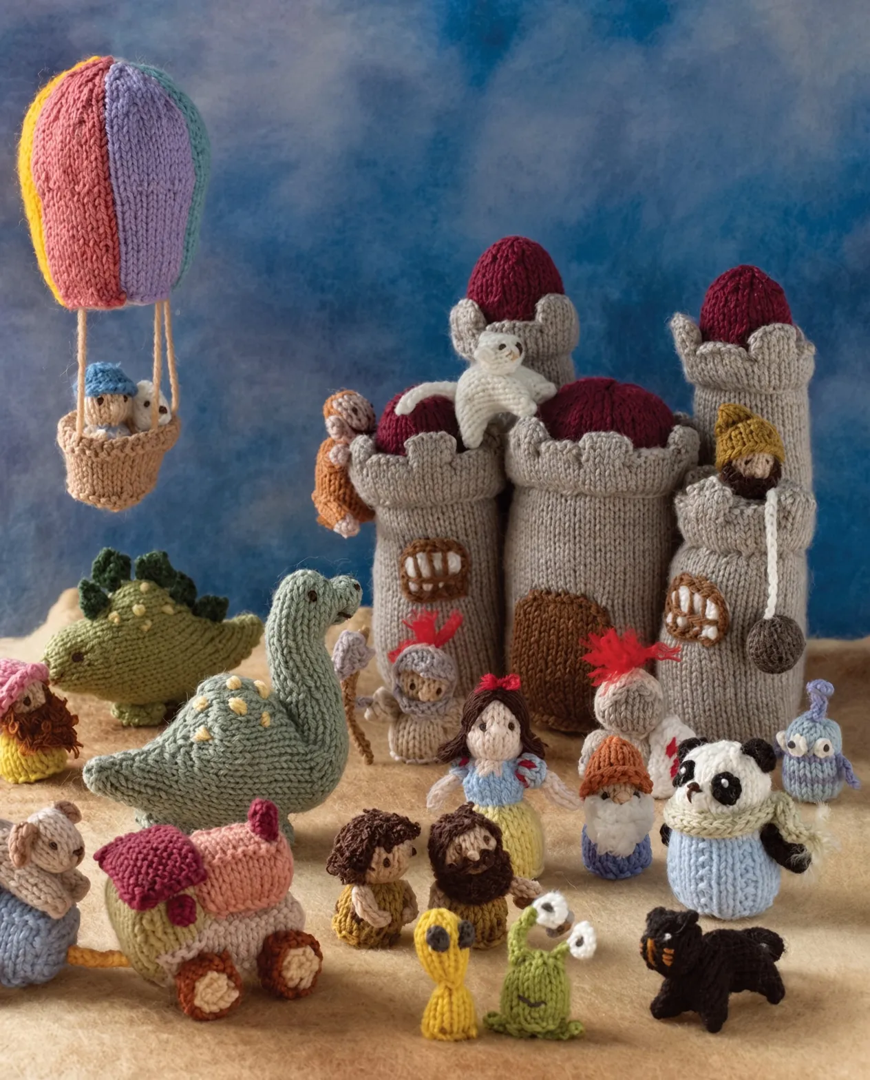 Custom knitting toys manufacturer — handmade knit dolls, teddy bears and baby toys by LeelineToys