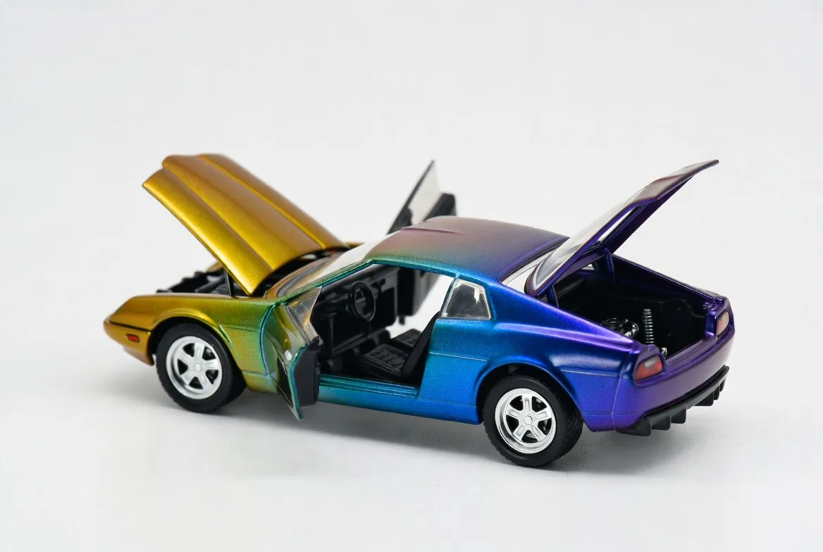 1:18 scale — Large Display toy car