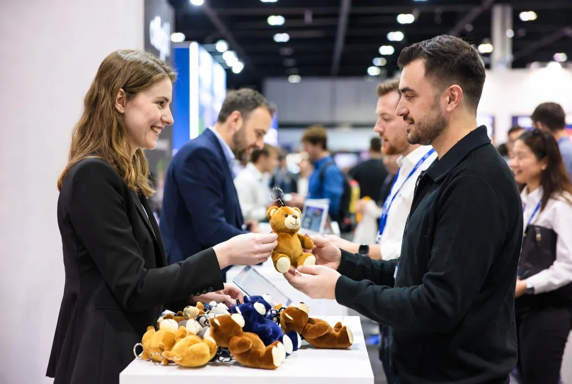 SaaS Company — Dreamforce Conference — Trade Show