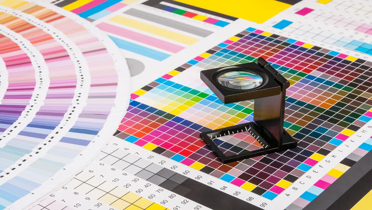 Offset (CMYK + Pantone)