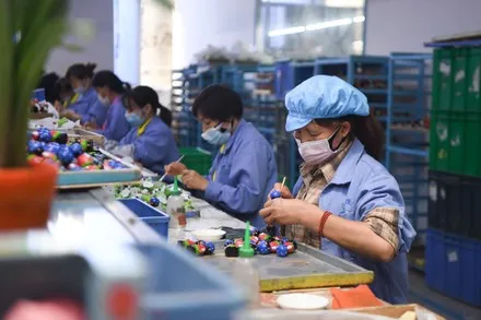 LeelineToys factory facility — Warehouse & logistics