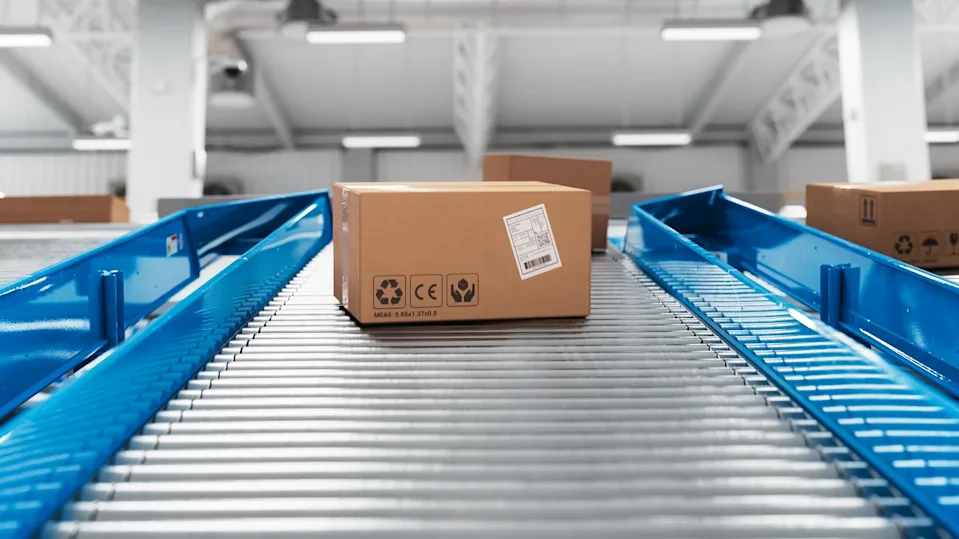 Packaging & Shipping